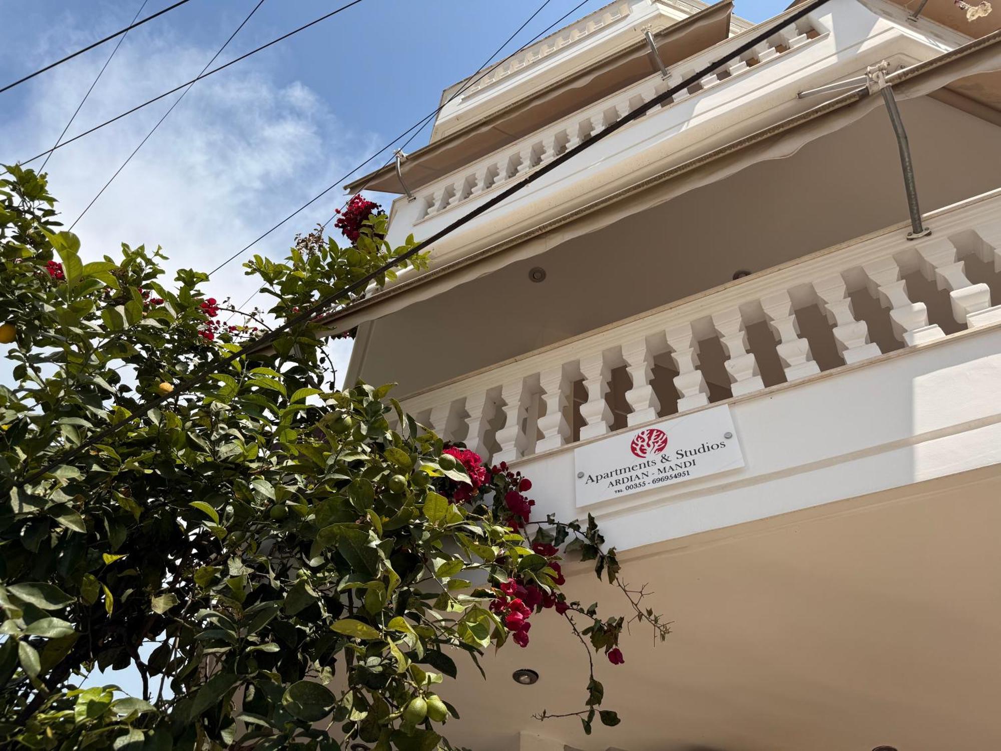 Apartments & Studios Ardian-Mandi Sarande-Albania מראה חיצוני תמונה